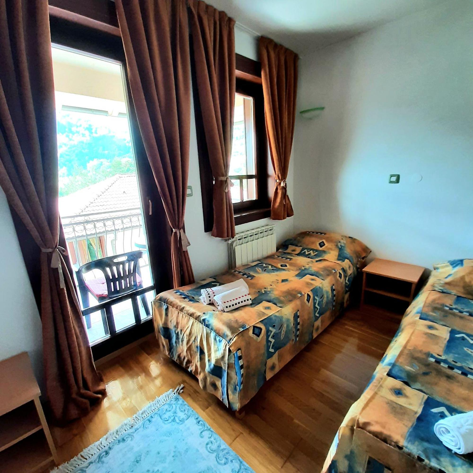 Relax Apartman フォイニツァ エクステリア 写真